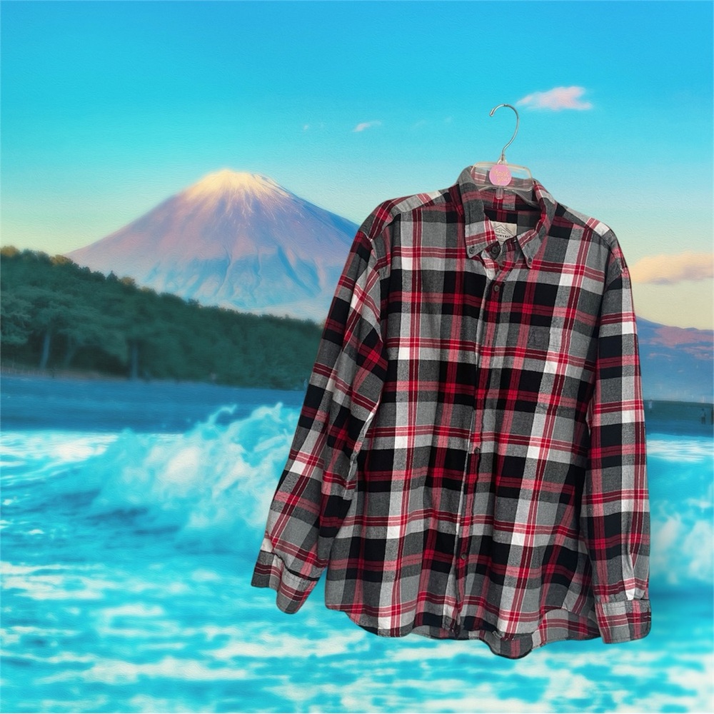 St. John's‎ Bay Red, Black, and White Plaid Shirt
Size XL - Business Casual